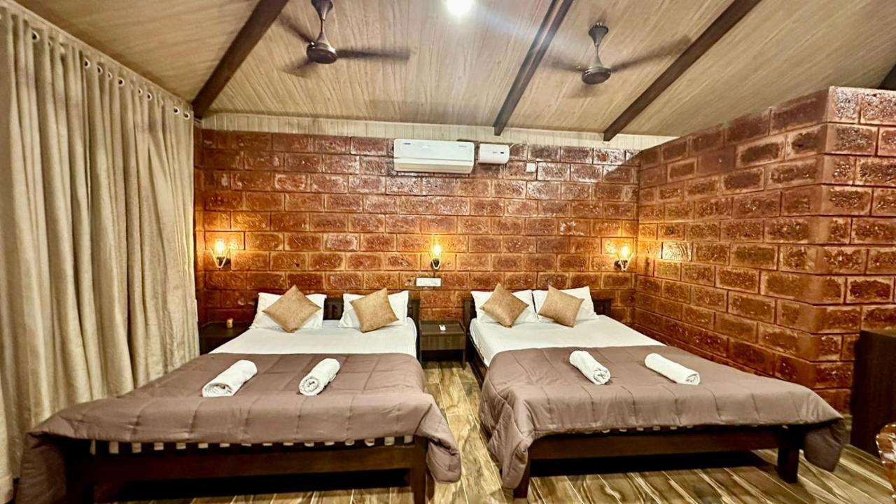 The Beach Hive Resort Kashid Eksteriør bilde